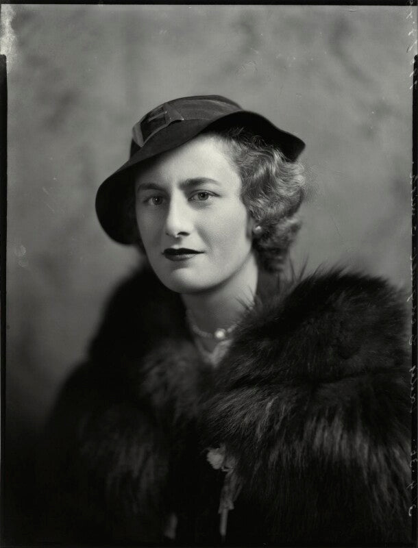 Cynthia mary (née brookes), lady smith npg x151621