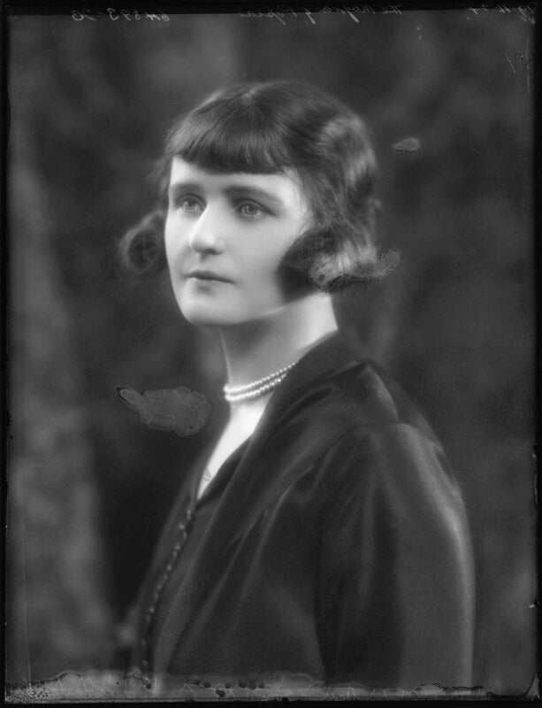 Moyna macgill (charlotte lillian mcildowie) npg x123059