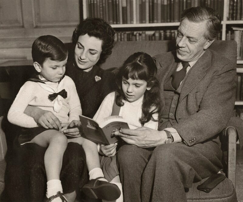 Daniel day lewis; jill balcon; tamasin day lewis; cecil day lewis npg x45354