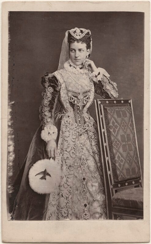 Queen alexandra as mary, queen of scots npg x23491