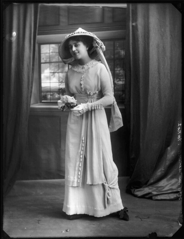 Vivien maxwell npg x101620