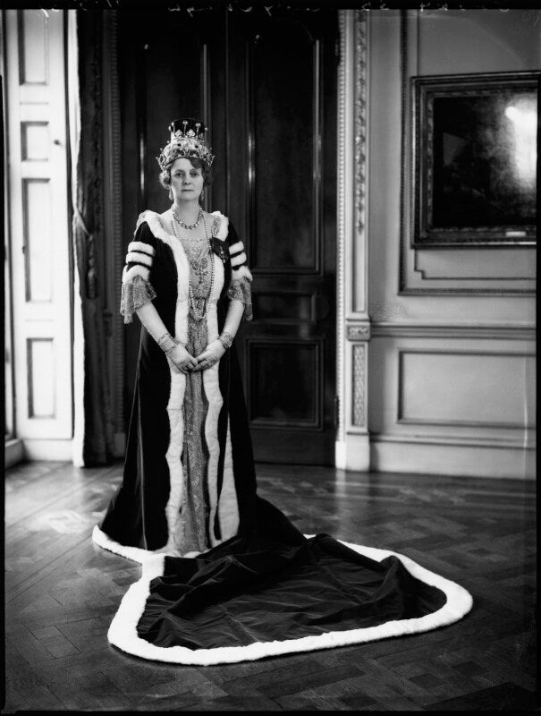 Gwendolen florence mary guinness (née onslow), countess of iveagh npg x152826