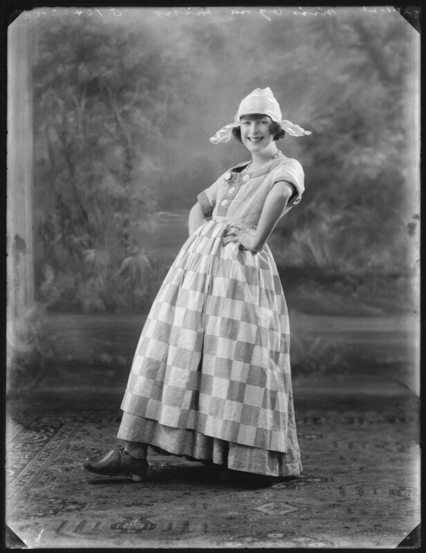 Ogna hicks npg x101194