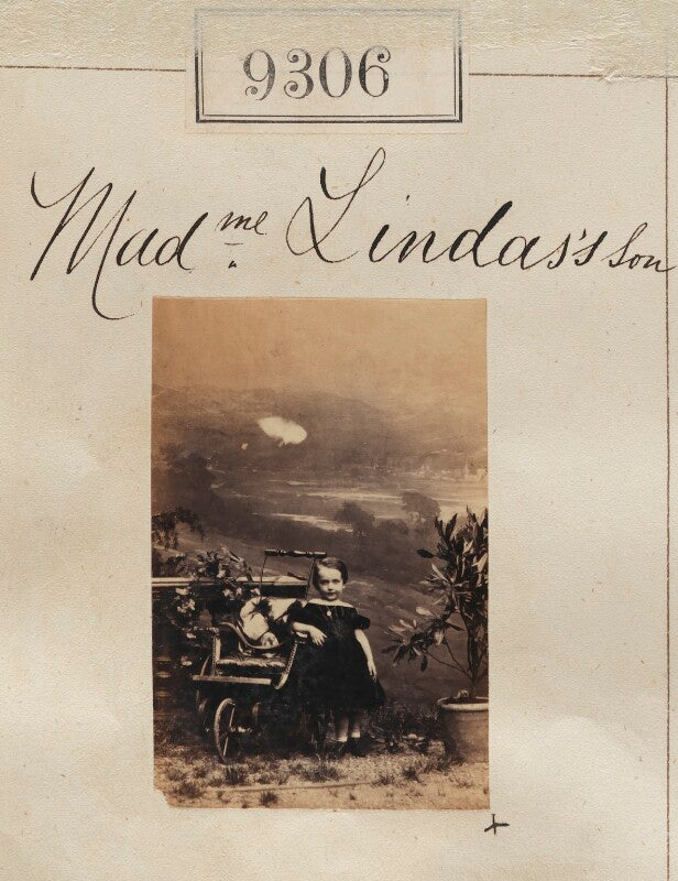 'mrs linda's son' npg ax59123