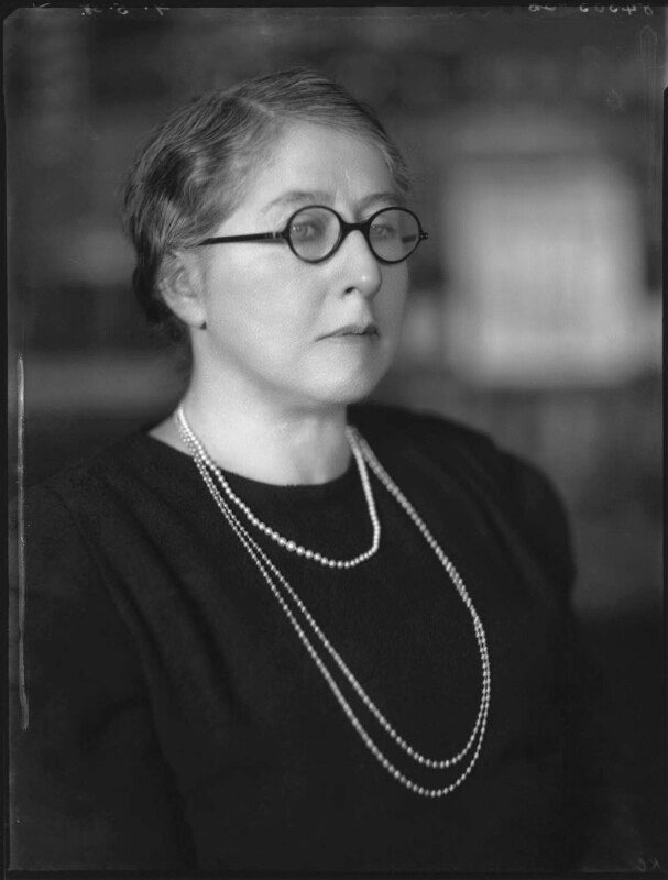 Dame beryl oliver npg x31784