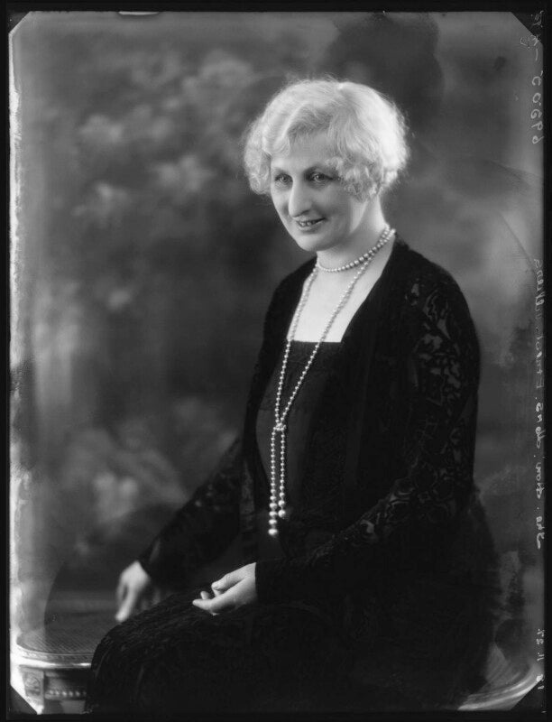 Hon. elaine augusta villiers (née guest, later hon. mrs hunter) npg x124112