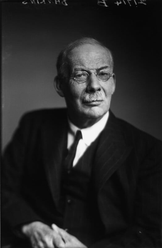 Richard macgillivray dawkins npg x20511