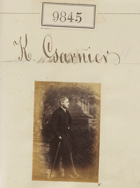 K. garnier npg ax59571