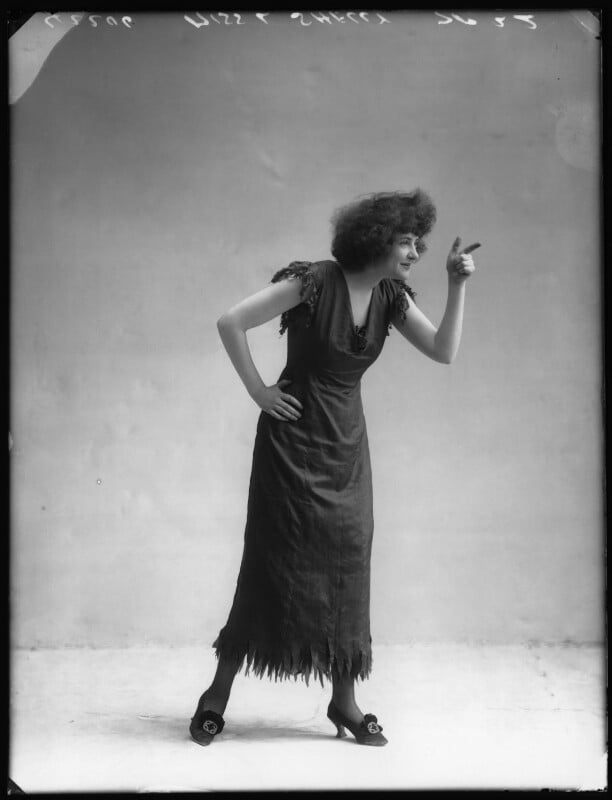 L. shelly npg x104133