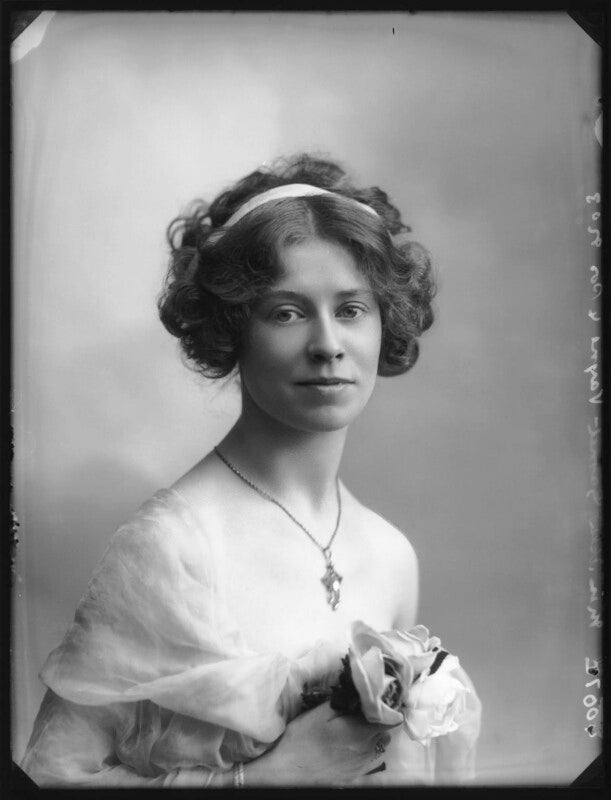 Isla garnet vayne npg x103667