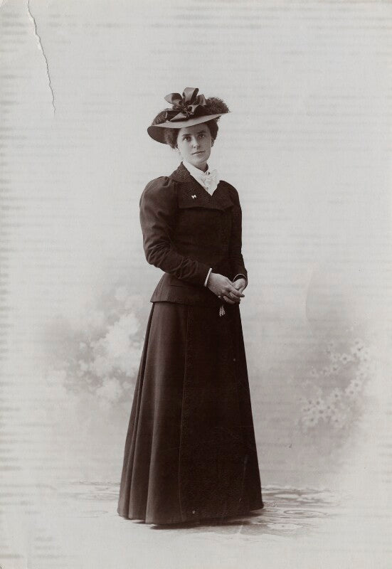 Alys whitall russell (née pearsall smith) npg ax160658