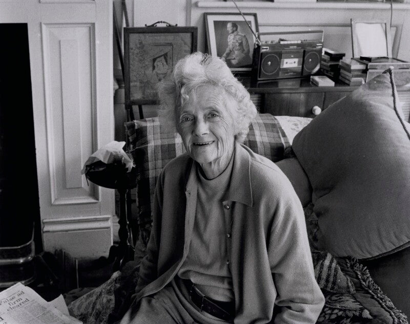 Daphne du maurier npg x136743