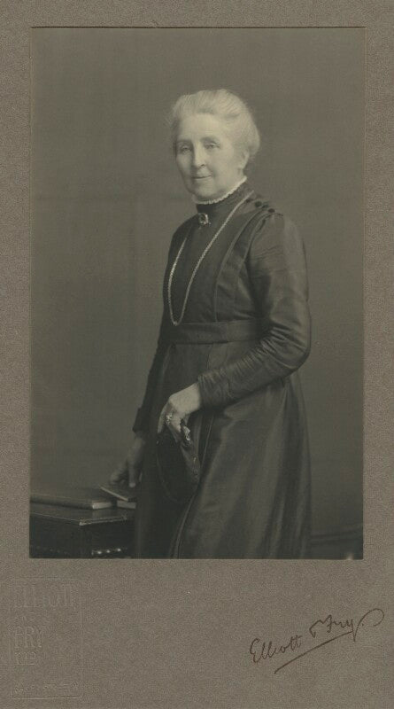 Amalie (amy) elizabeth sophie graves (née von ranke) npg x21186