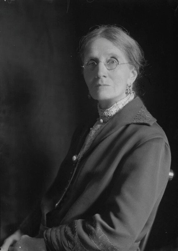 Emily trigger npg x42520