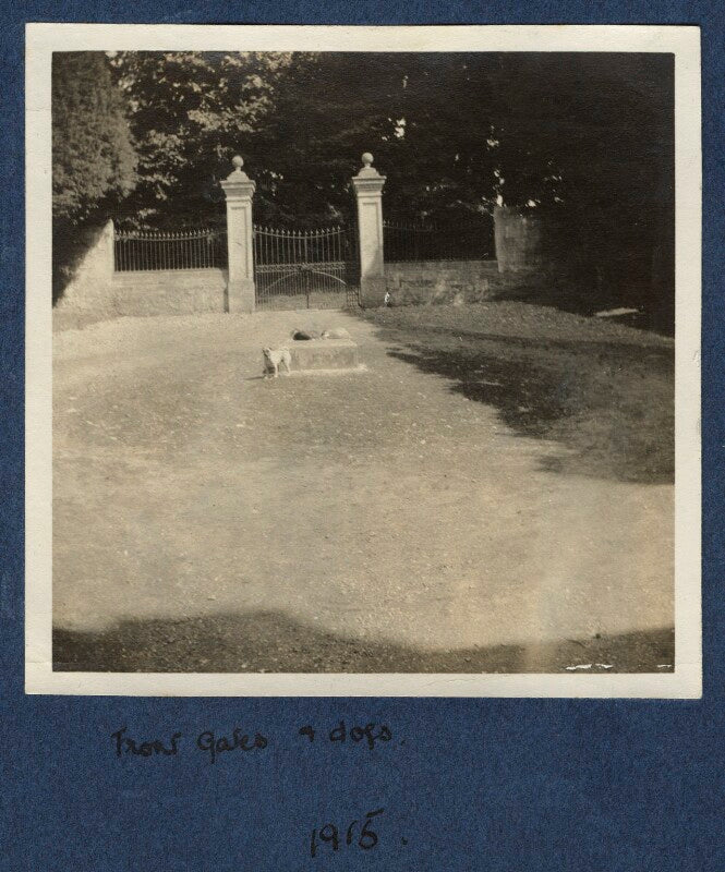 'front gates and dogs' (garsington manor) npg ax140422