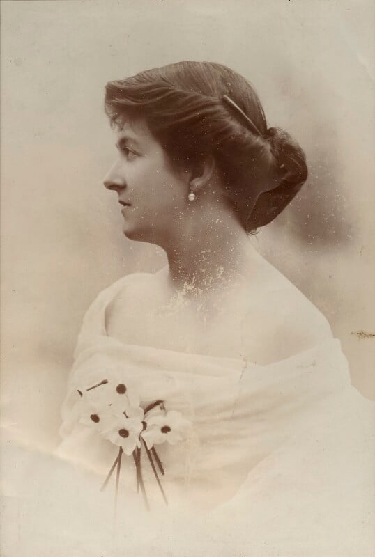 Pamela grey (née wyndham, later lady glenconner), viscountess grey of fallodon npg x132864