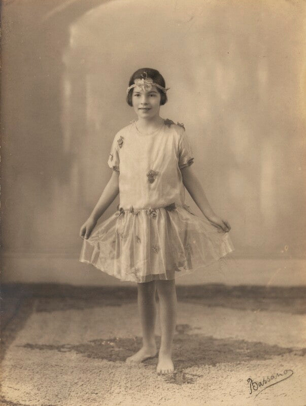 Lady irene violet freesia janet augusta astor of hever (née haig) npg x182283