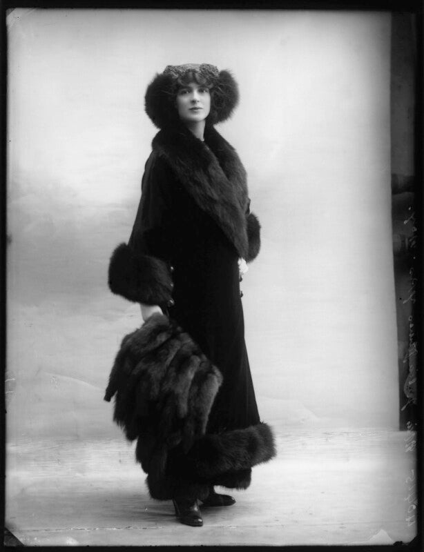 Julia james npg x101957