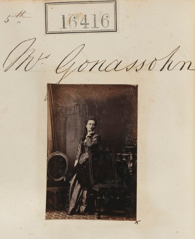 Mrs gonassohn npg ax64329