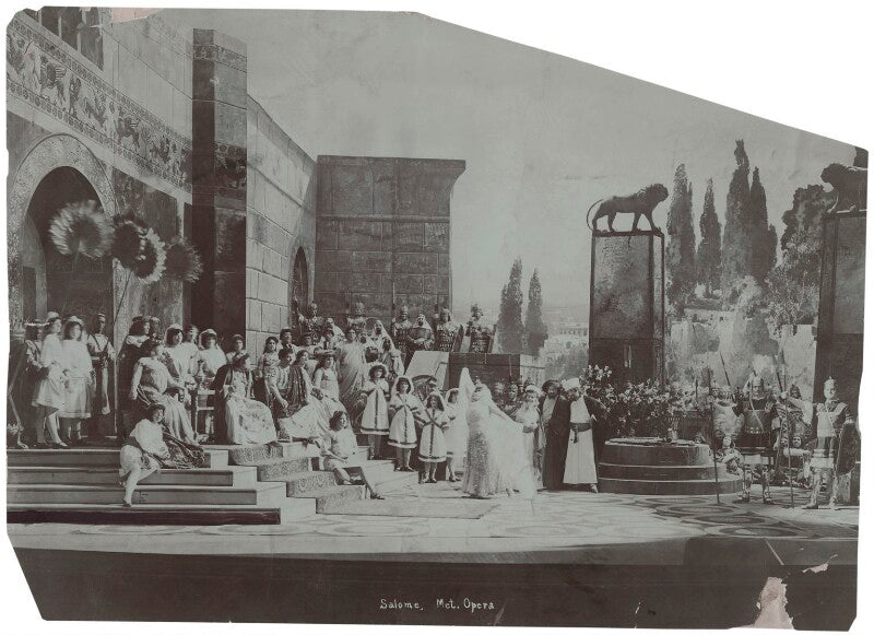 Olive fremstad in 'salome' npg x135844