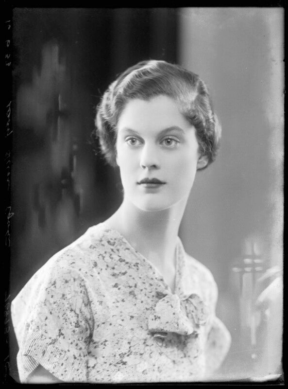 Lady susan alice askew (née egerton) npg x157385