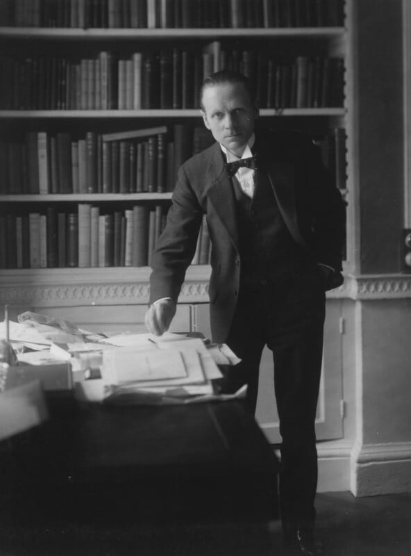 Sir norman angell npg x19322