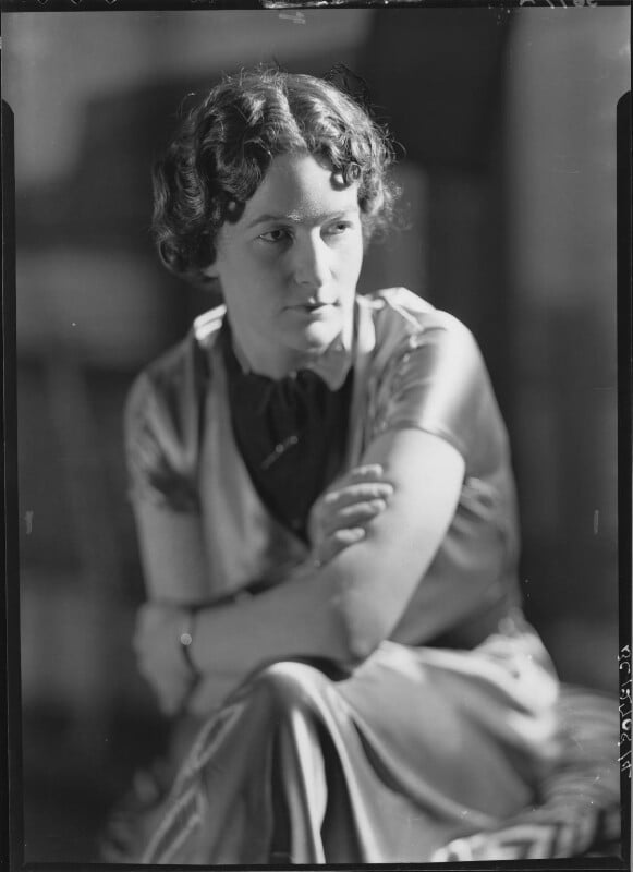 Jane oliver (helen christina easson rees) npg x24864