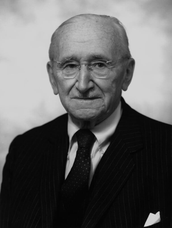 Friedrich august von hayek npg x171800