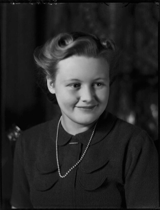 Anne rachel pearl (née douglas scott montagu), lady chichester npg x75360