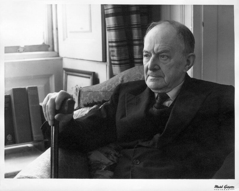 Walter de la mare npg x13363