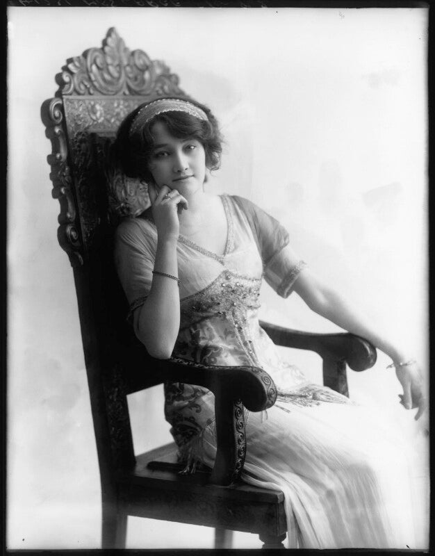 Freda large npg x102511