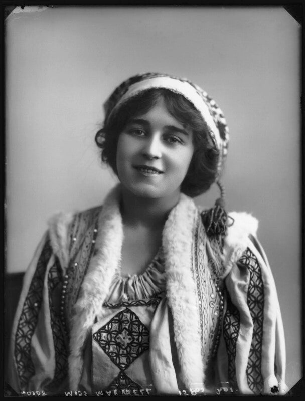 Vivien maxwell as marinska in 'the chocolate soldier' npg x102354