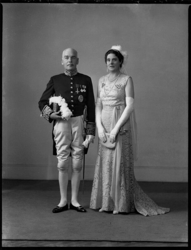 Sir (richard) dawson bates; (jessie) muriel (née cleland), lady bates npg x152995