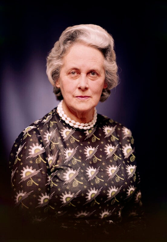 Dame (muriel) diana reader harris npg x171624