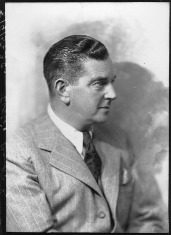 Leslie banks npg x26655