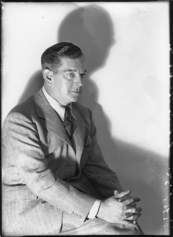 Leslie banks npg x26656