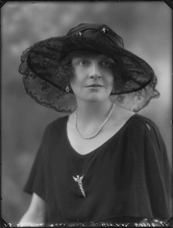 Isolde frances (née borthwick), lady cooper npg x158768