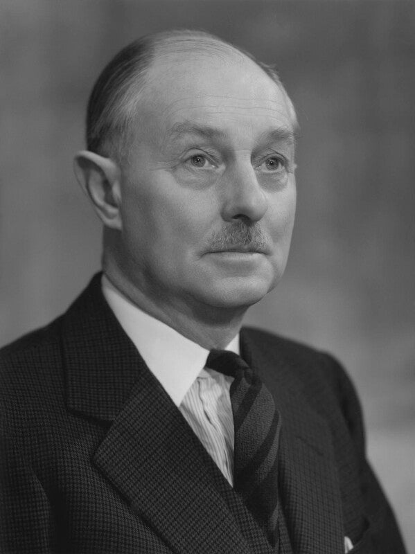 Eric hugh trelawny gayer npg x170603