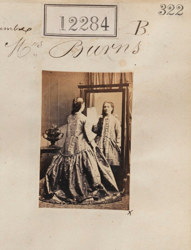 Mrs burns npg ax61944