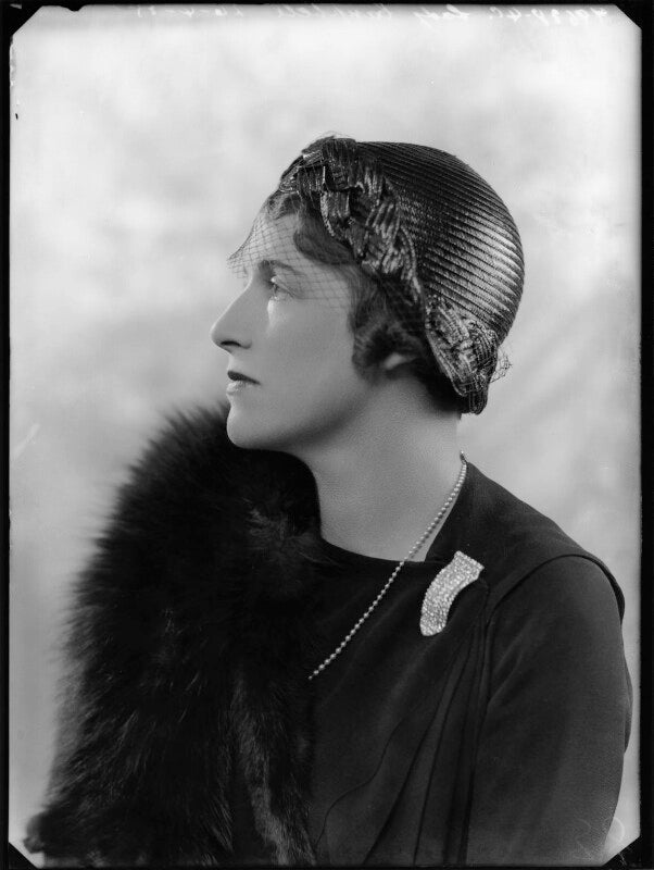 Dorothy emily evelyn (née whittall), lady campbell npg x179342