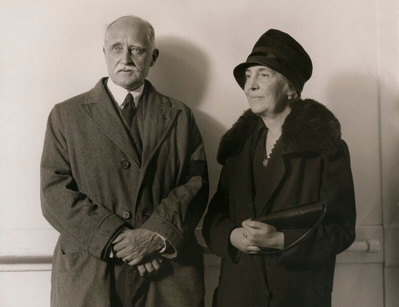 Esme william howard, 1st baron howard; isabella (née giustiniani bandini), lady howard of penrith npg x194279