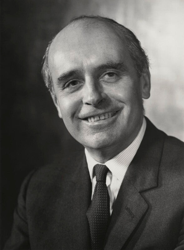 Ralph hammond innes npg x12120