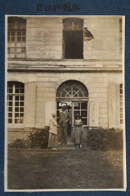 Ethel sands; lord henry cavendish bentinck; lady ottoline morrell npg ax140835