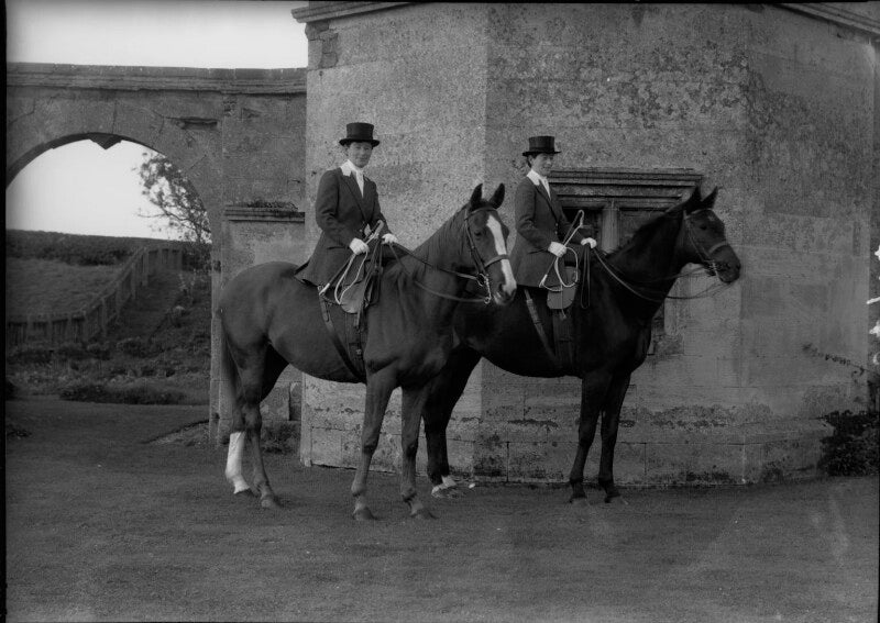 Violet wilson; may wilson npg x31398