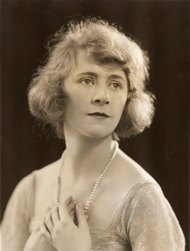 Moya nugent npg x83449