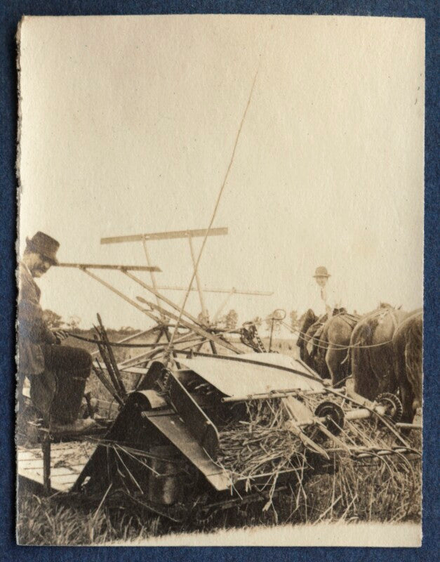 Farm workers npg ax140521