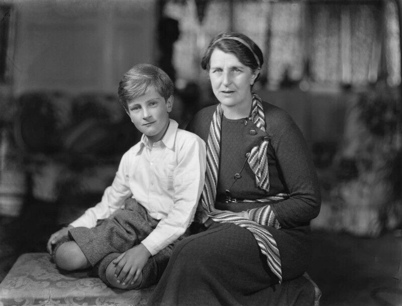 Wayland hilton young, 2nd baron kennet; kathleen scott npg x19220