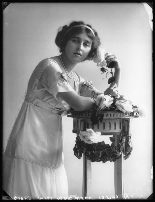 Vivien maxwell npg x102357