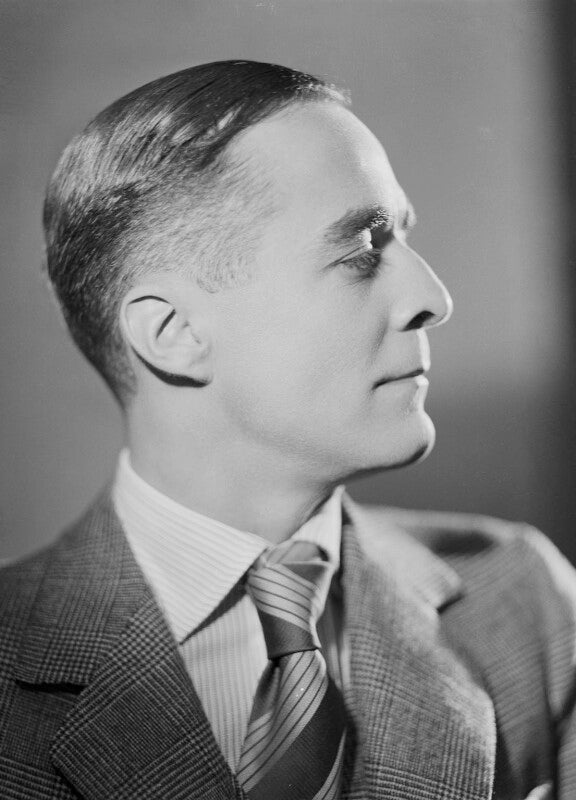 Richard llewellyn (richard dafydd vivian llewellyn lloyd) npg x23591