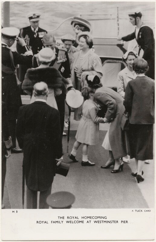 'the royal homecoming, royal family welcome at westminster pier' npg x193050
